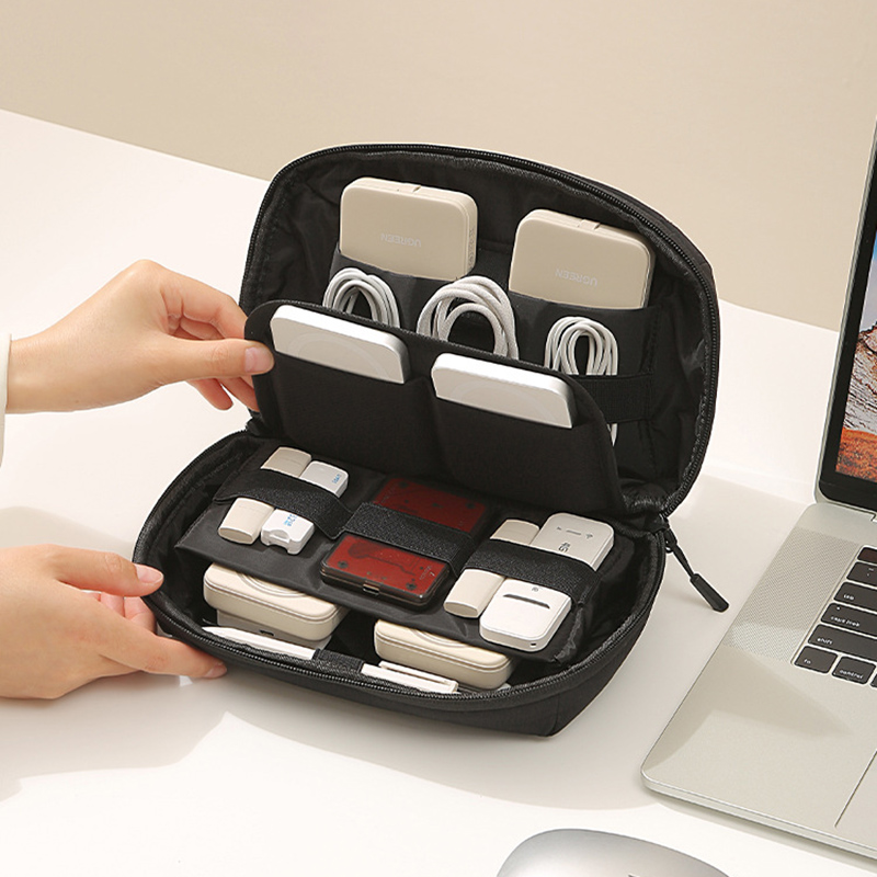 Tech Accessories Gifts For Men - Organizer Portatile da Viaggio per Cavi,