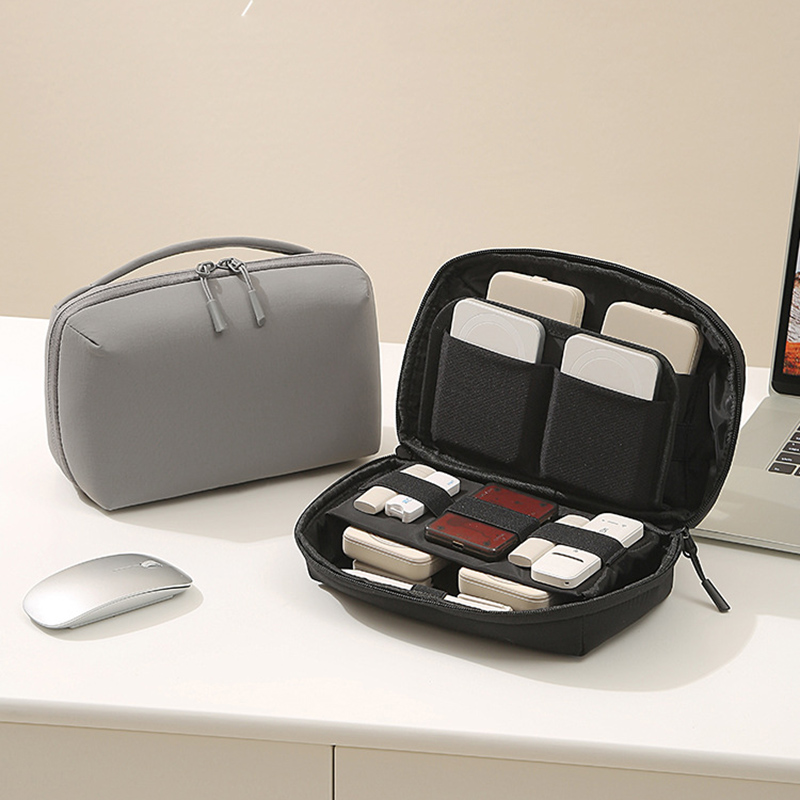 Organizer Portatile da Viaggio - Tech Accessories Gifts For Men recensione e prezzo